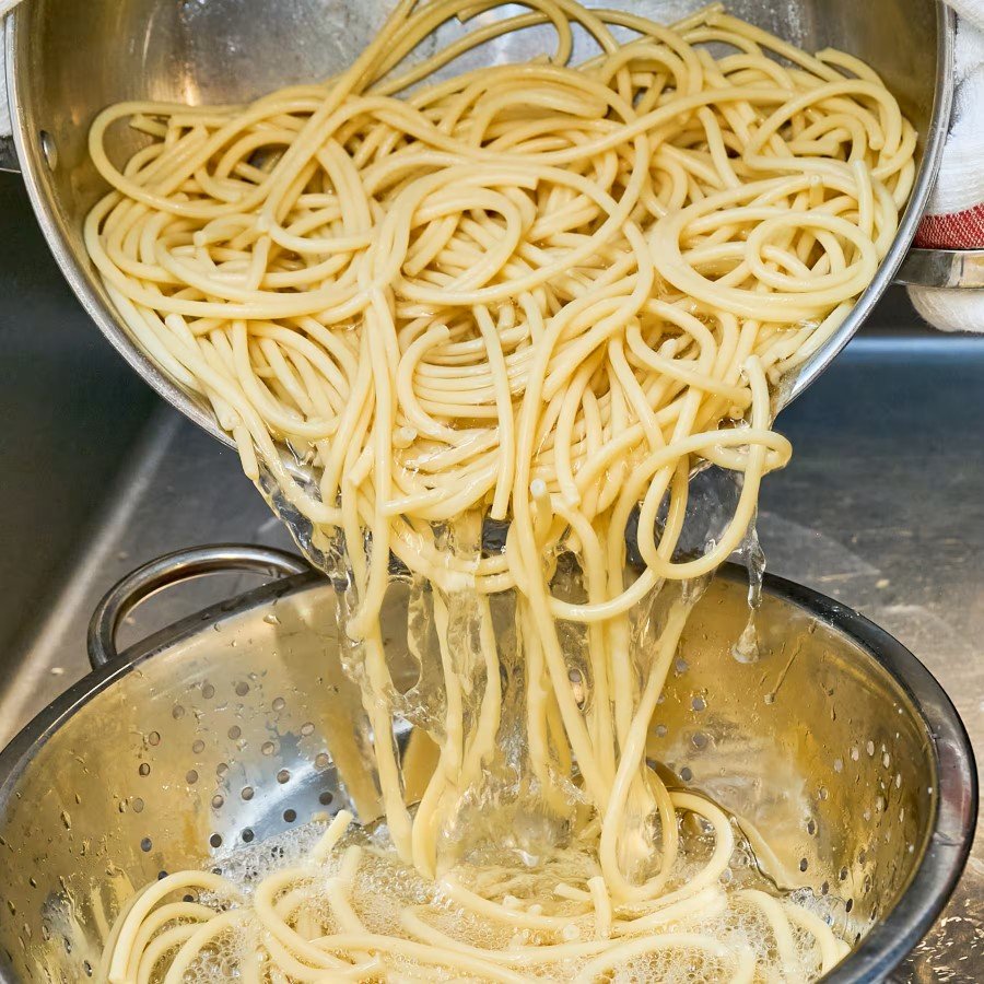 rinsing pasta before cook