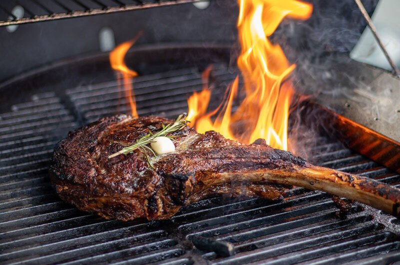 Grilled Tomahawk Steaks